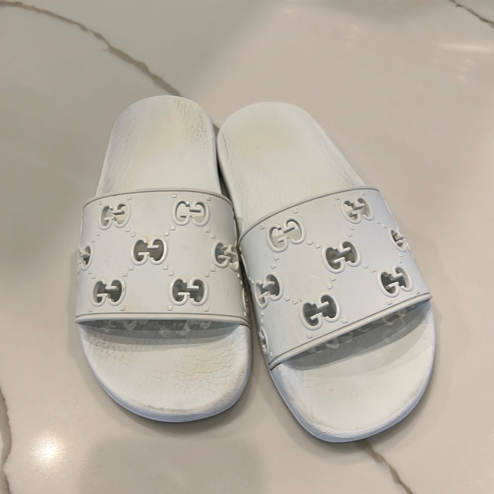 Gucci pool slides